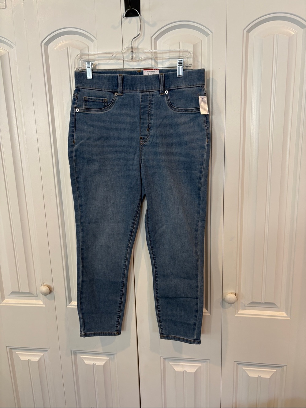 Time and tru high rise Jegging capris size medium